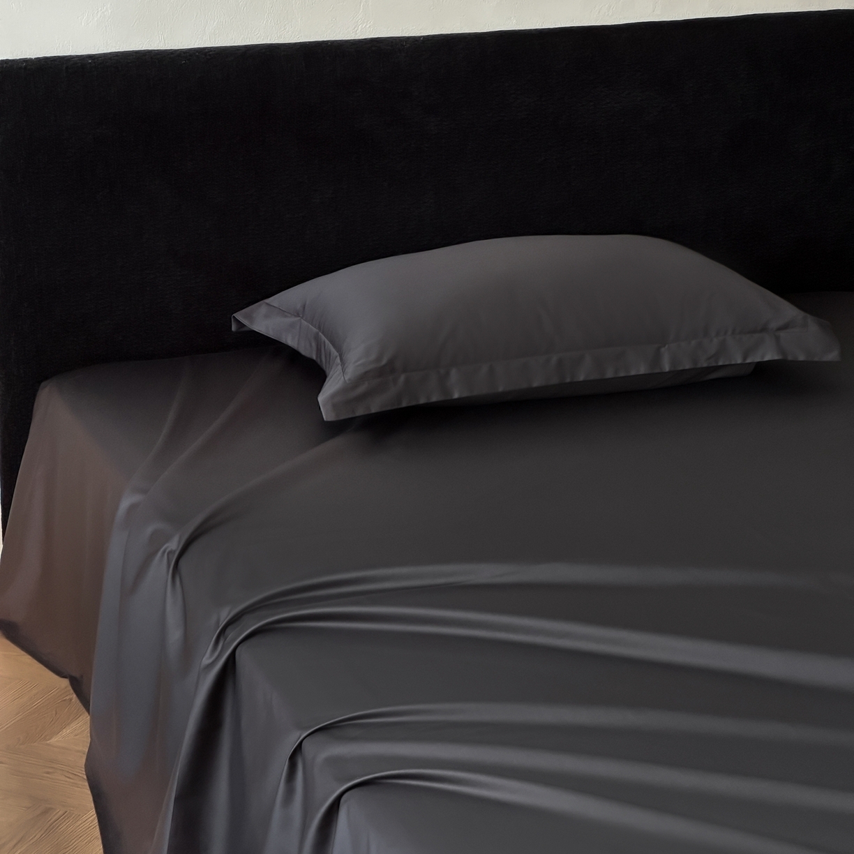 91家纺网 家纺一手货源 找家纺 三味舒屋 2025新款50s全棉纯棉纯色单床单床单单件-长期主义 长期主义-摩卡黑灰