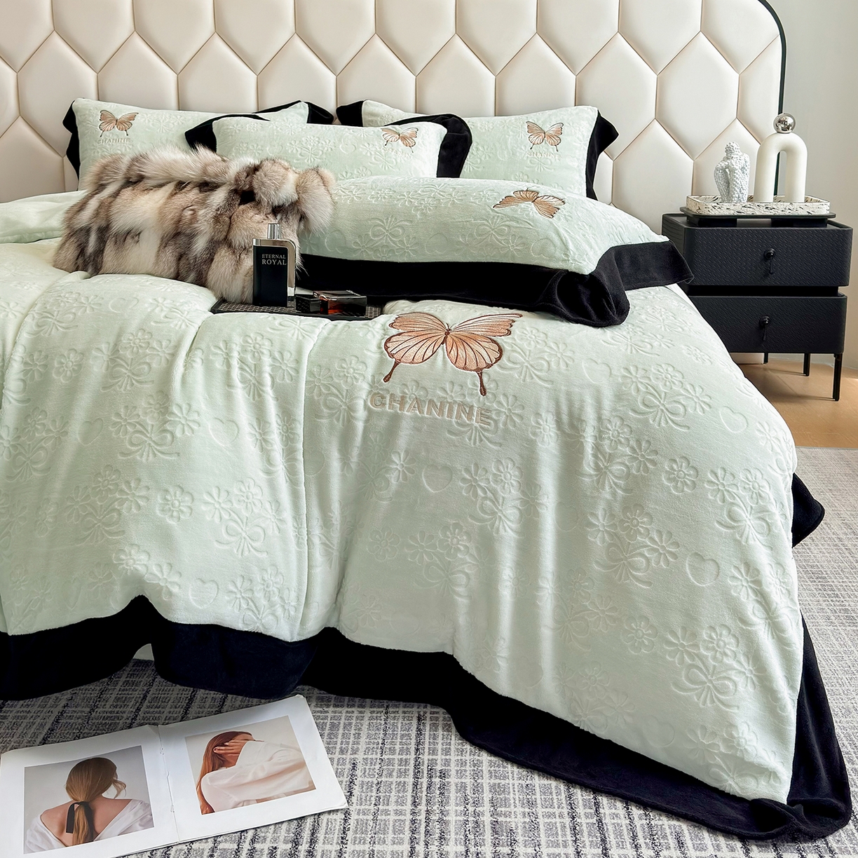 91家纺网 家纺一手货源 找家纺 苏美 2025新款烂花雕花绒牛奶绒绣花四件套 花朵-绿