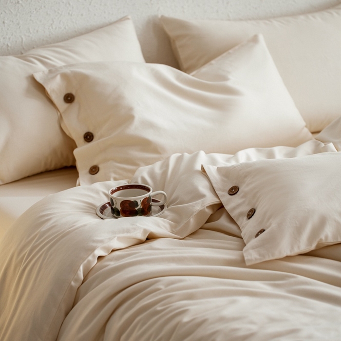 91家纺网 家纺一手货源 找家纺 时年家纺 2025新款60S长绒棉四件套 裸棉生活-纽扣款