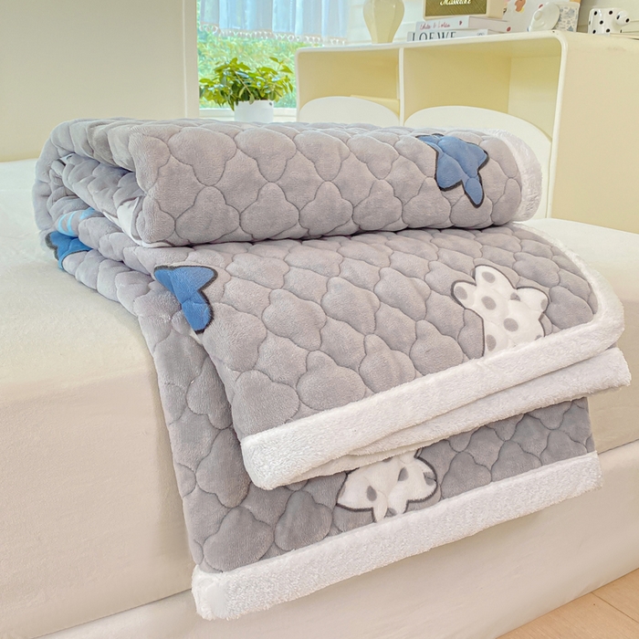 91家纺网 家纺一手货源 找家纺 康纳利 2025新款亲肤舒适牛奶绒加厚保暖卡通床垫床褥 床褥款-繁星