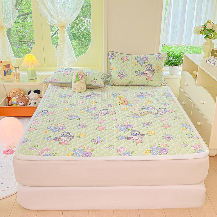 91家纺网 家纺一手货源 找家纺 康纳利 2025新款亲肤舒适牛奶绒加厚保暖卡通床垫床褥 床褥款-礼物小咪