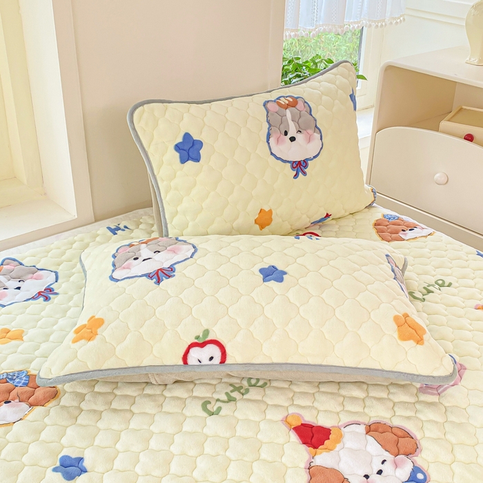 91家纺网 家纺一手货源 找家纺 康纳利 2025新款亲肤舒适牛奶绒加厚保暖卡通床垫床褥 床褥款-奶油宠物