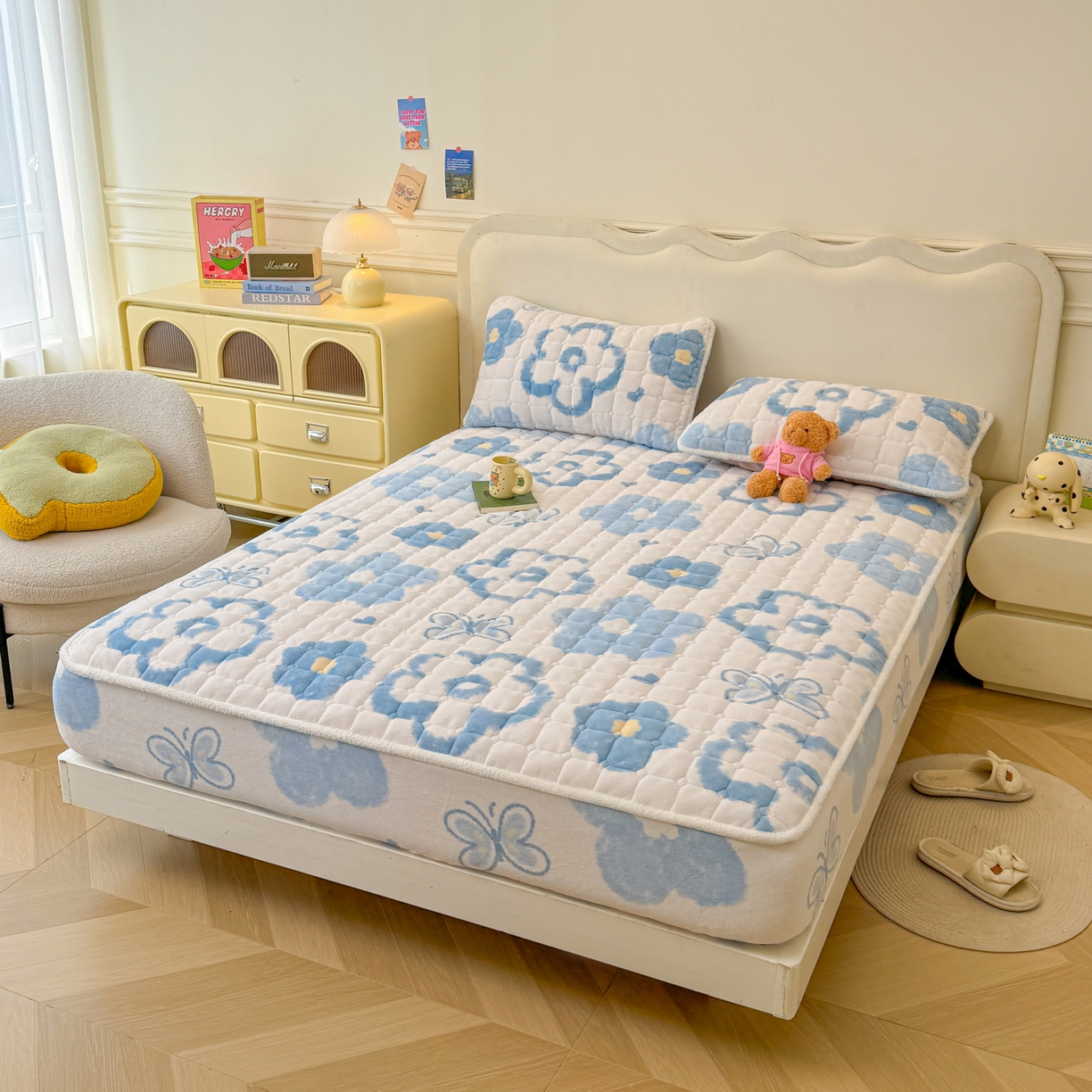 91家纺网 家纺一手货源 找家纺 LIFE.丽芙 2025秋冬新款牛奶绒加厚夹棉单床笠印花款床垫子保护套秋冬保暖床罩子三件套 花恋