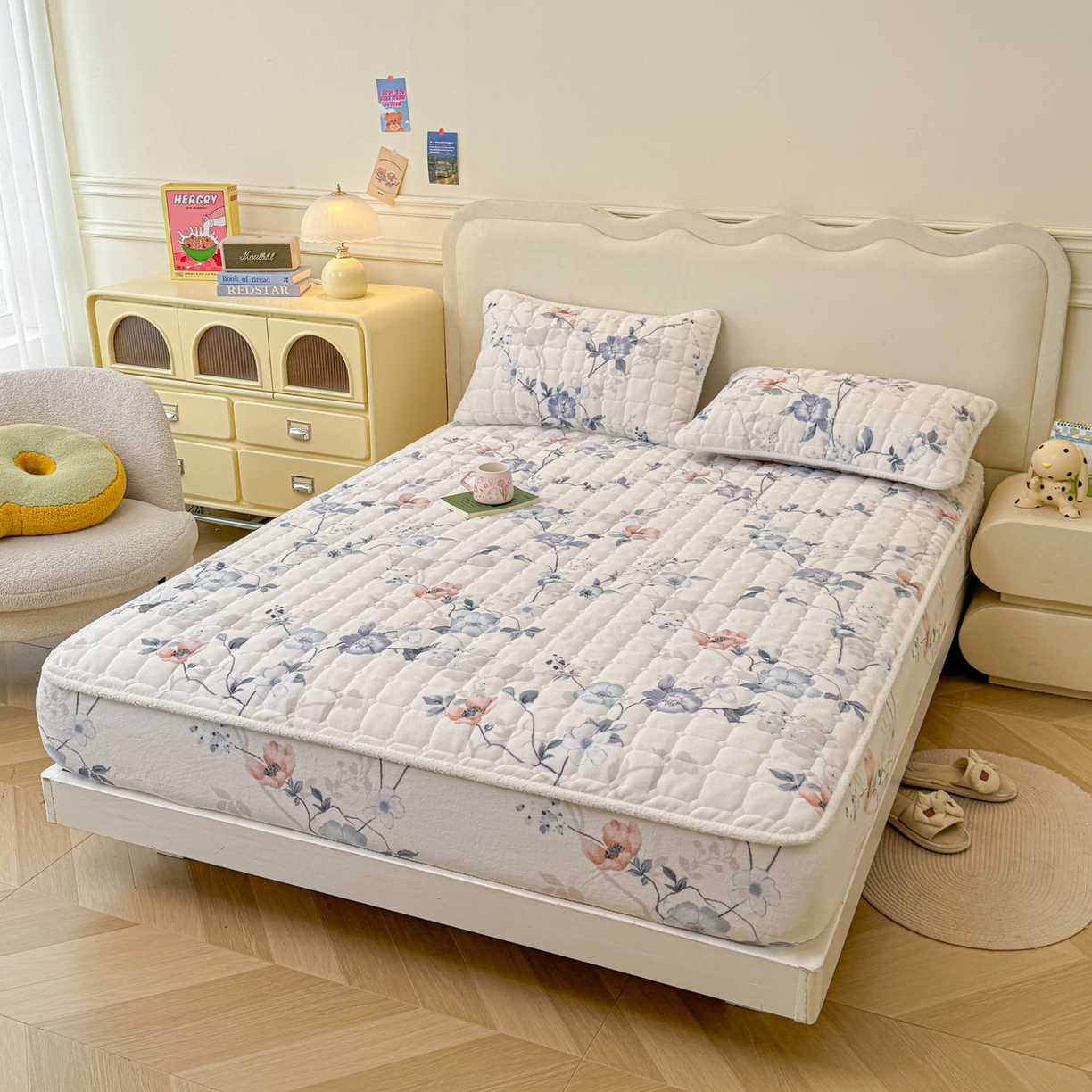 91家纺网 家纺一手货源 找家纺 LIFE.丽芙 2025秋冬新款牛奶绒加厚夹棉单床笠印花款床垫子保护套秋冬保暖床罩子三件套 司藤