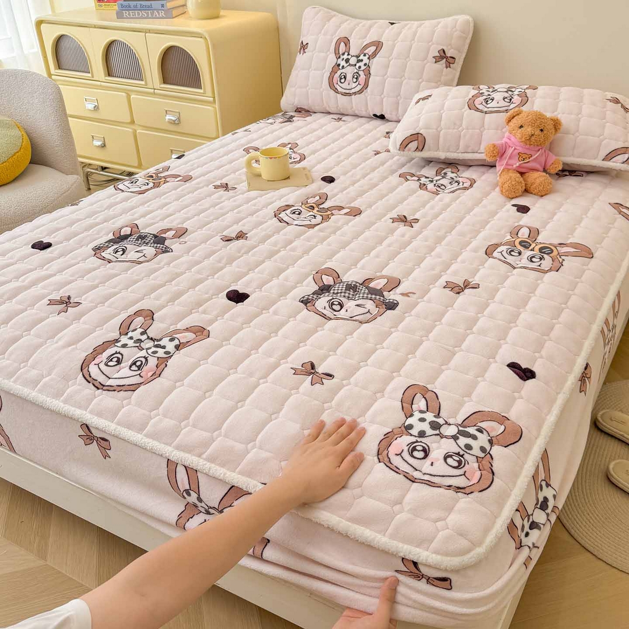 LIFE.丽芙 2025秋冬新款牛奶绒加厚夹棉单床笠印花款床垫子保护套秋冬保暖床罩子三件套 趣多多