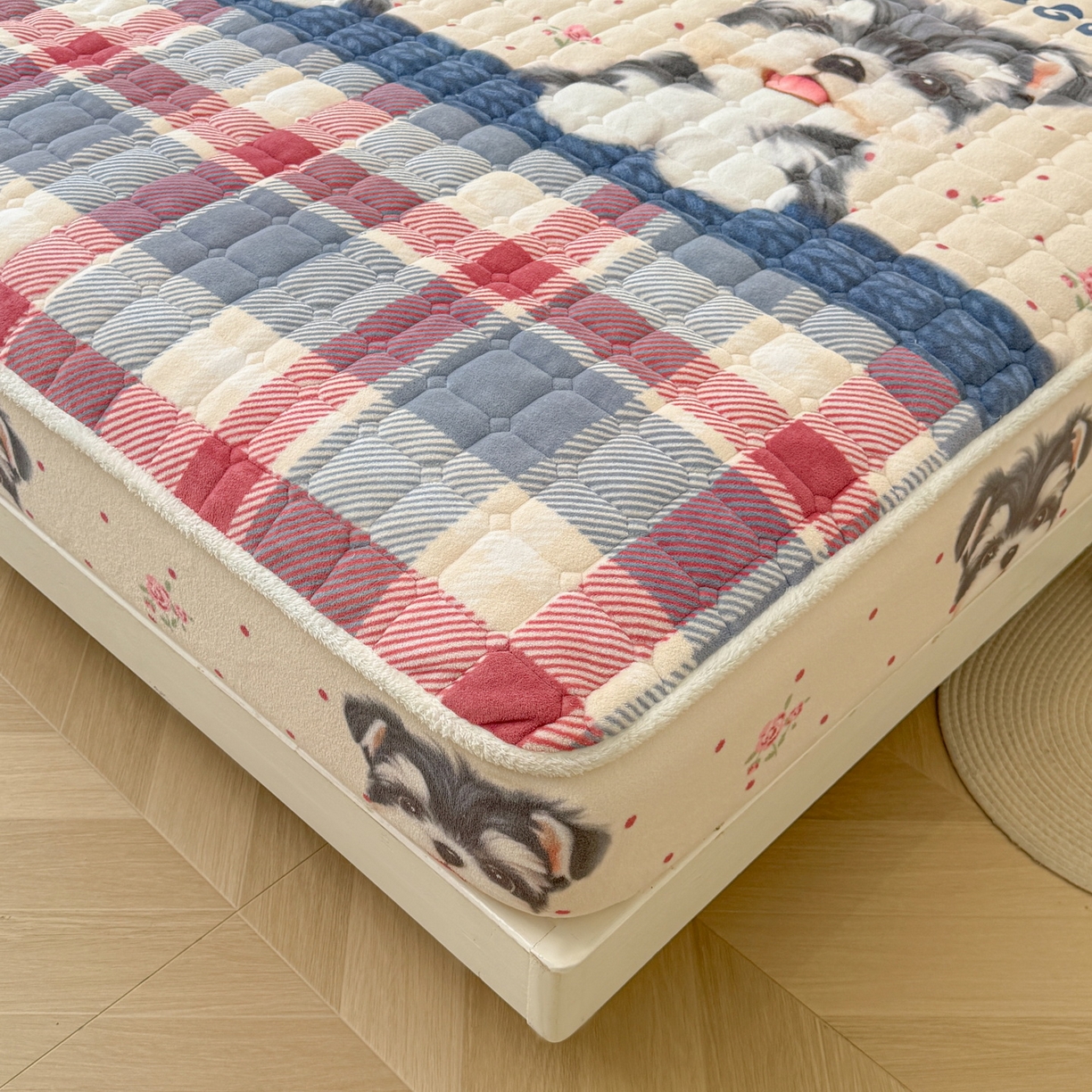 91家纺网 家纺一手货源 找家纺 LIFE.丽芙 2025秋冬新款牛奶绒加厚夹棉单床笠印花款床垫子保护套秋冬保暖床罩子三件套 修狗