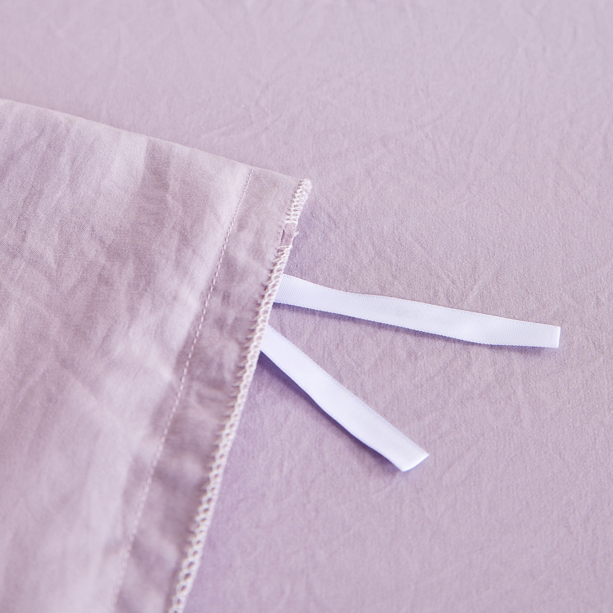 91家纺网 家纺一手货源 找家纺 卡初家居（原微来） 2025新款秋冬A类母婴级磨毛加厚亲肤棉简约刺绣四件套(提供买家秀) 港湾-丁香紫