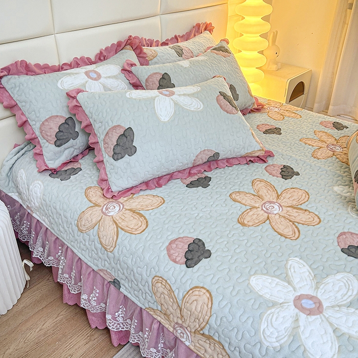 91家纺网 家纺一手货源 找家纺 （总）梦柏家纺 2025新款牛奶绒夹棉床盖四件套