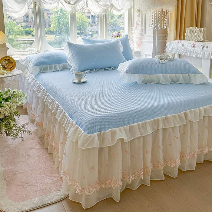 91家纺网 家纺一手货源 找家纺 虹星家纺 2025新款A类冰感凉豆豆床裙席三件套-素夏 素夏-天空蓝