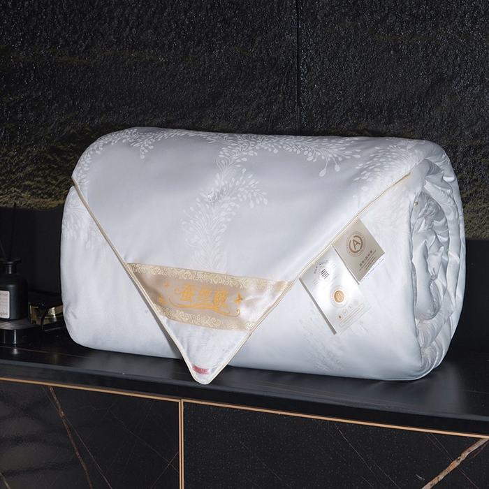 91家纺网 家纺一手货源 找家纺 （总）鑫田家纺 2025年新款提花蚕丝被100%桑蚕丝短丝被春秋被双人子母被二合一冬被礼品被夏凉被