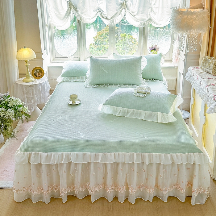 91家纺网 家纺一手货源 找家纺 虹星家纺 2025新款A类冰感凉豆豆床裙席三件套-素夏 素夏-青果绿