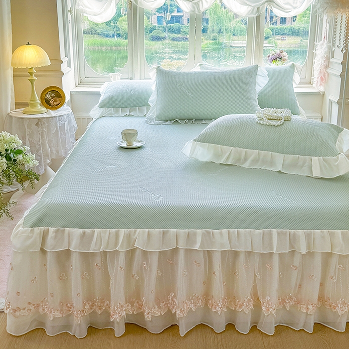 91家纺网 家纺一手货源 找家纺 虹星家纺 2025新款A类冰感凉豆豆床裙席三件套-素夏 素夏-青果绿