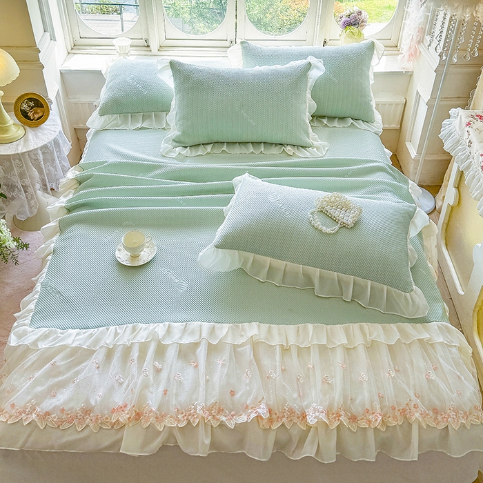 91家纺网 家纺一手货源 找家纺 虹星家纺 2025新款A类冰感凉豆豆床裙席三件套-素夏 素夏-青果绿