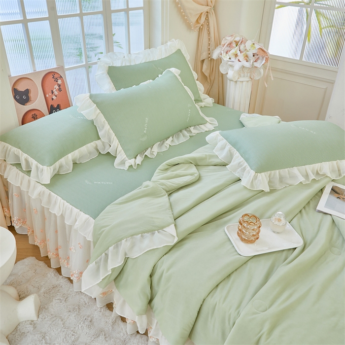 91家纺网 家纺一手货源 找家纺 虹星家纺 2025新款A类冰感凉豆豆床裙席三件套-素夏 素夏-抹茶绿