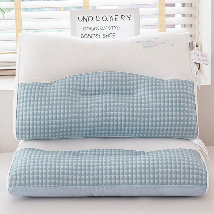 91家纺网 家纺一手货源 找家纺 （总）锦鲤枕芯 2025新款A类无荧光安颈1号凉豆豆玉米绒两用护颈枕芯