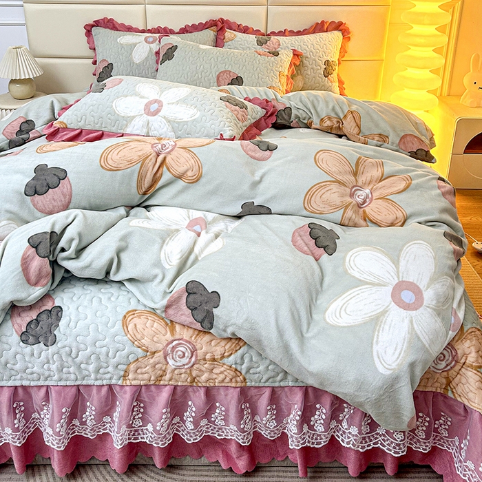 91家纺网 家纺一手货源 找家纺 梦柏家纺 2025新款牛奶绒夹棉床盖四件套 蓓思