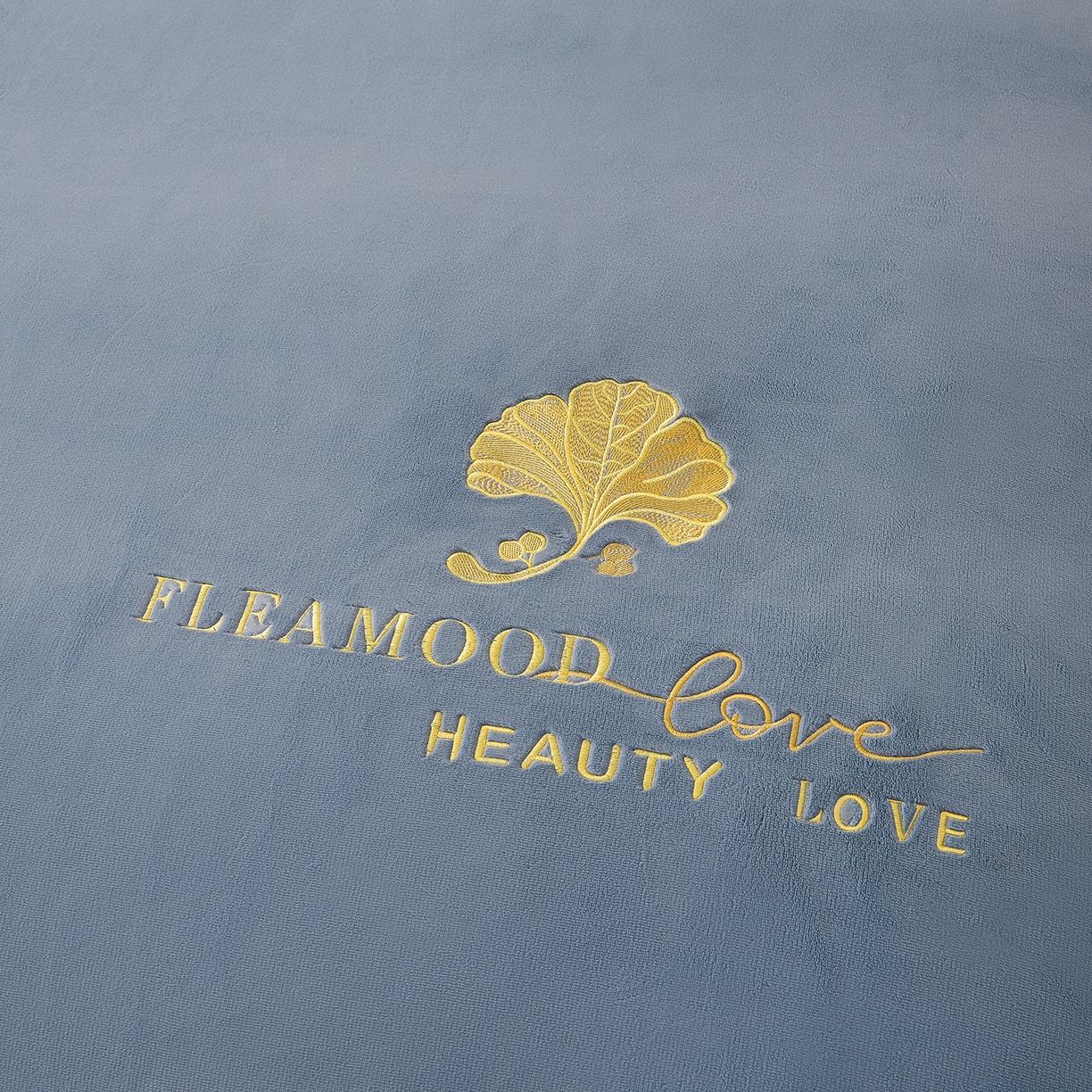 91家纺网 家纺一手货源 找家纺 湘雪家居  2025新款高克重纯色刺绣拼角床单床笠床盖款四件套 宾利兰