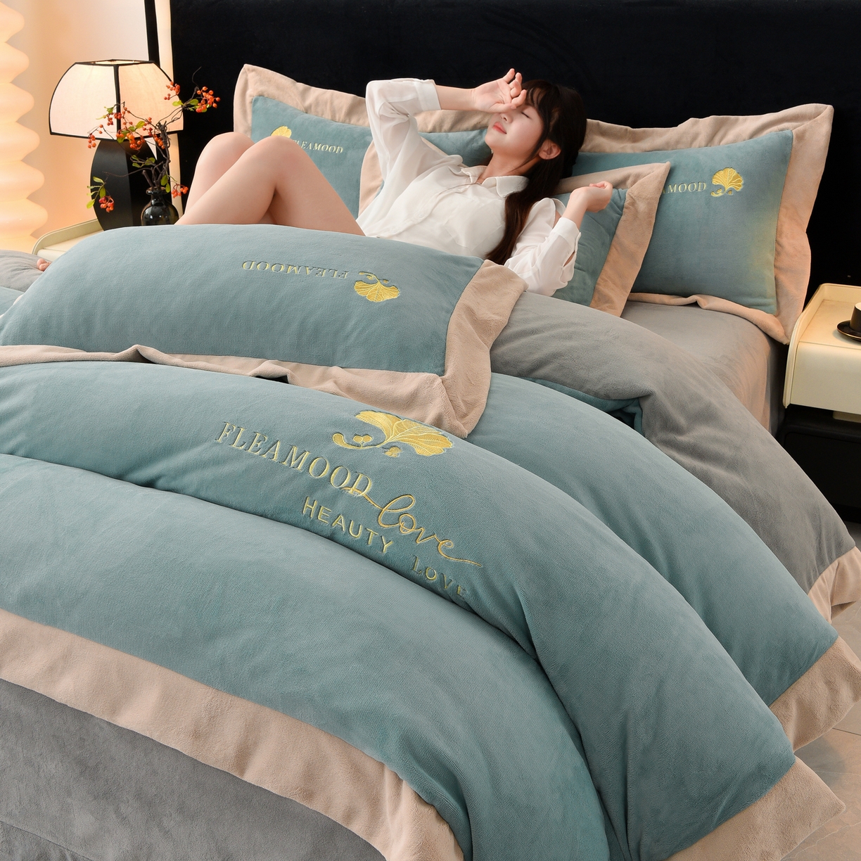 91家纺网 家纺一手货源 找家纺 湘雪家居  2025新款高克重纯色刺绣拼角床单床笠床盖款四件套 草绿色