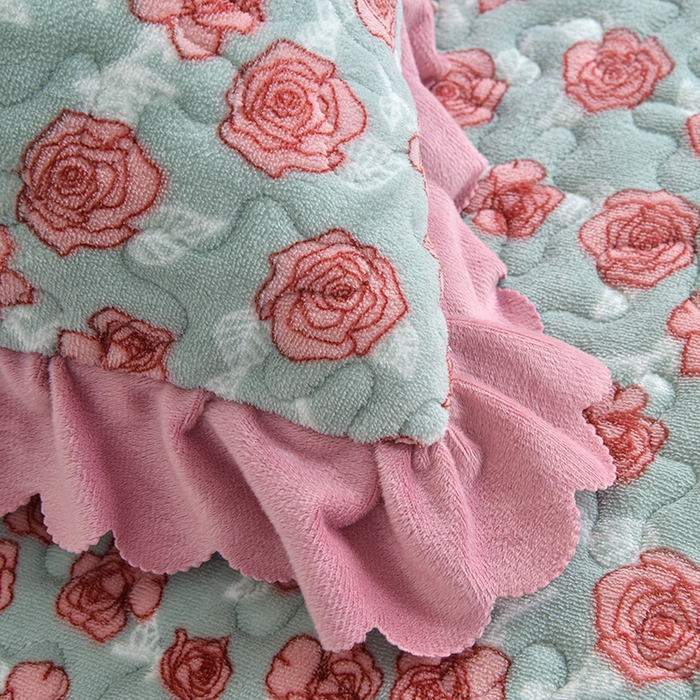 91家纺网 家纺一手货源 找家纺 梦柏家纺 2025新款牛奶绒夹棉床盖四件套 粉色玫瑰