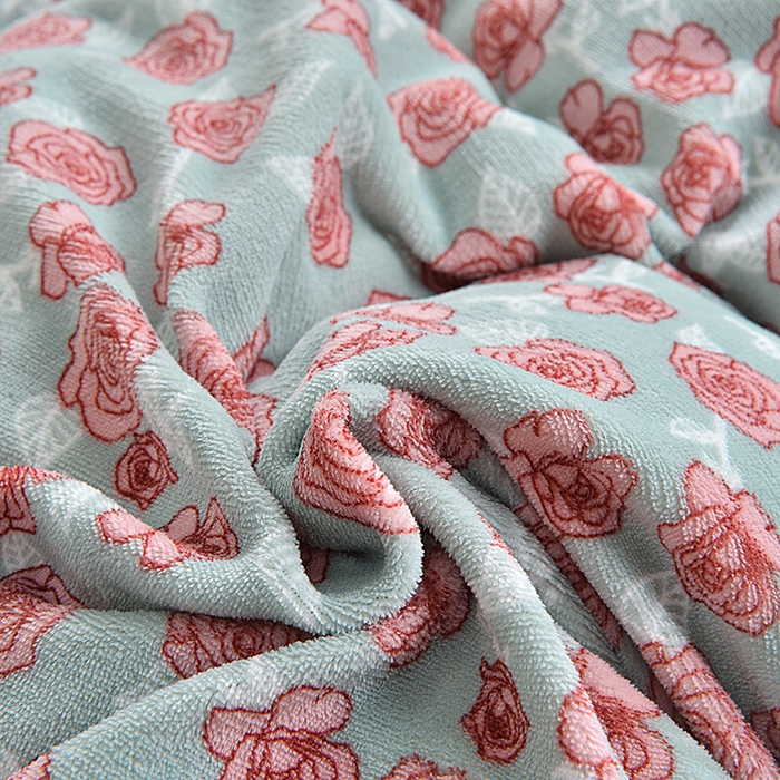 91家纺网 家纺一手货源 找家纺 梦柏家纺 2025新款牛奶绒夹棉床盖四件套 粉色玫瑰