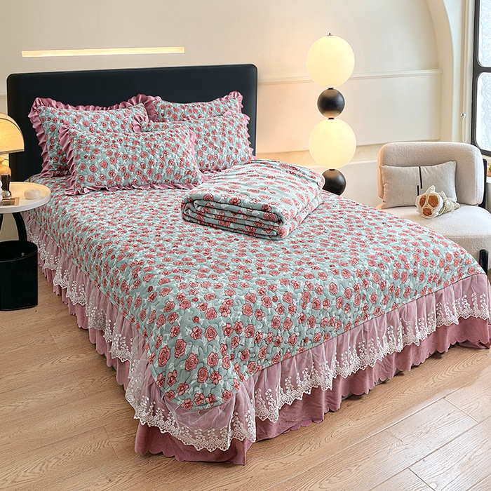 91家纺网 家纺一手货源 找家纺 梦柏家纺 2025新款牛奶绒夹棉床盖四件套 粉色玫瑰