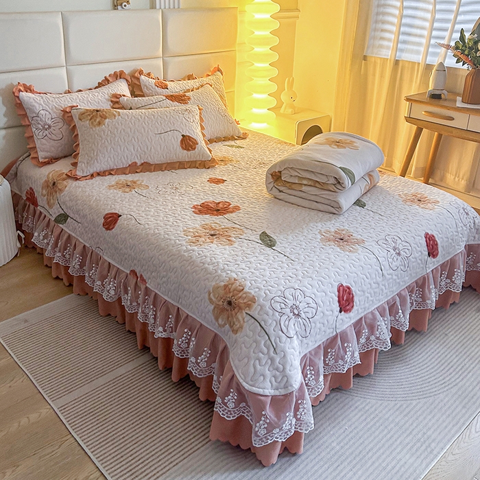 91家纺网 家纺一手货源 找家纺 梦柏家纺 2025新款牛奶绒夹棉床盖四件套 花团锦簇