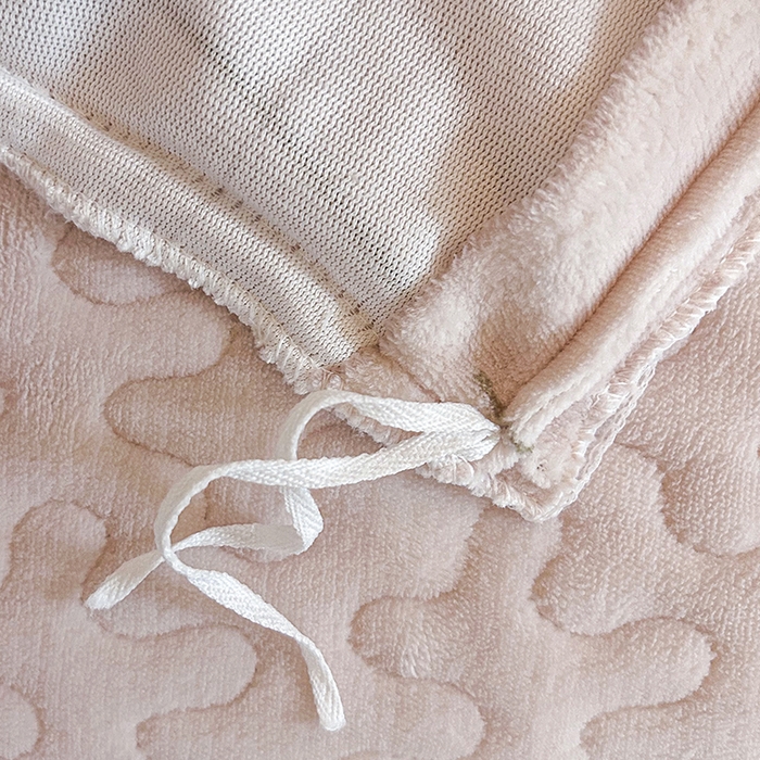 91家纺网 家纺一手货源 找家纺 梦柏家纺 2025新款牛奶绒夹棉床盖四件套 花团锦簇