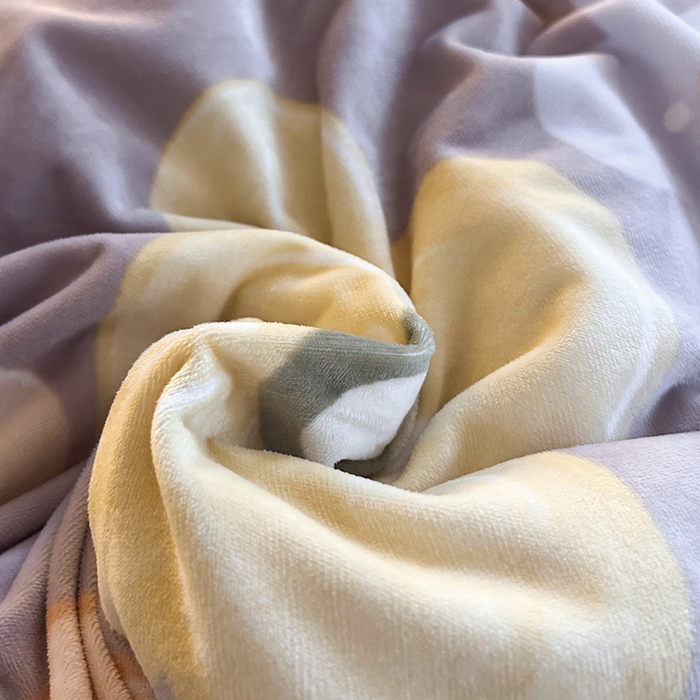 91家纺网 家纺一手货源 找家纺 梦柏家纺 2025新款牛奶绒夹棉床盖四件套 花语