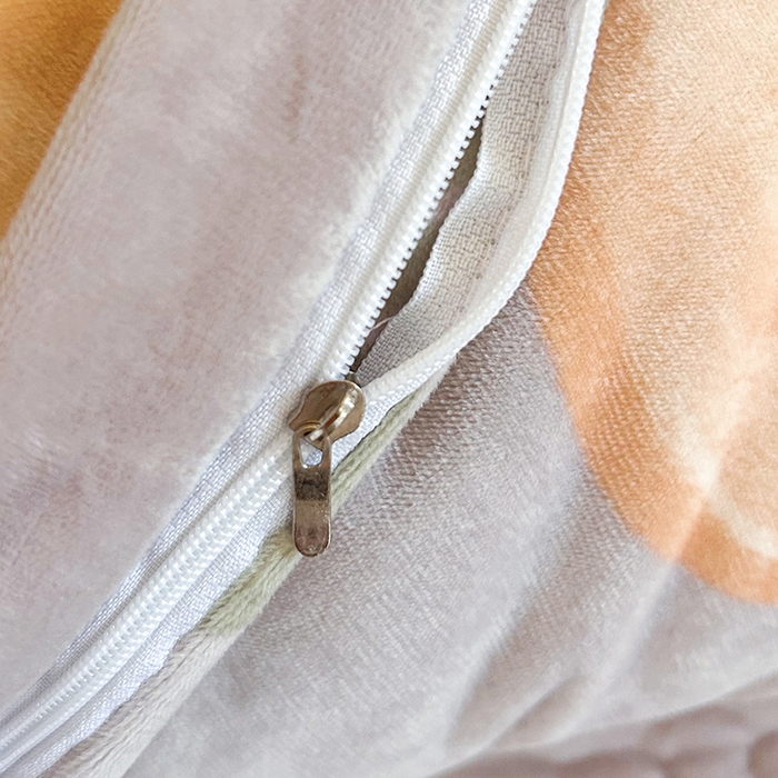 91家纺网 家纺一手货源 找家纺 梦柏家纺 2025新款牛奶绒夹棉床盖四件套 花语