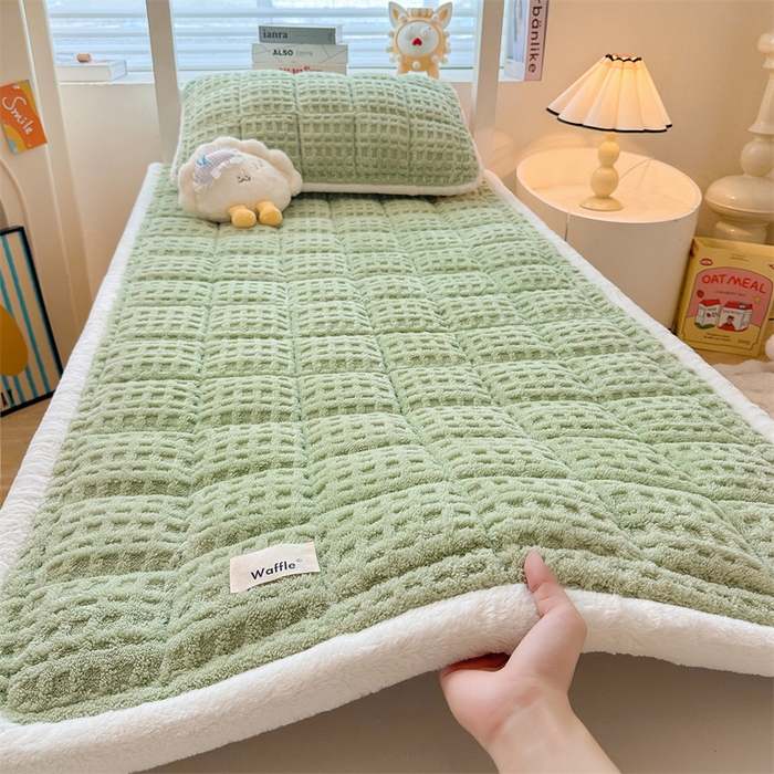 91家纺网 家纺一手货源 找家纺 （总）喜居 2025新款A类华夫格舒棉绒床垫学生床垫床褥子