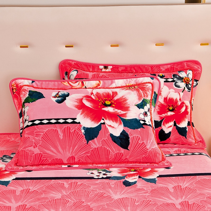 91家纺网 家纺一手货源 找家纺 新8.5-9.5斤法莱绒四件套珊瑚牛奶金貂绒四件套床裙 春暖花开