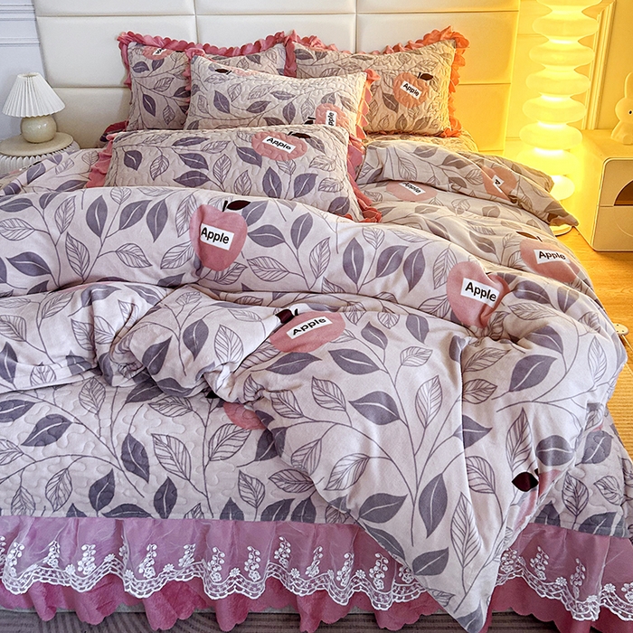 91家纺网 家纺一手货源 找家纺 梦柏家纺 2025新款牛奶绒夹棉床盖四件套 伦伯特