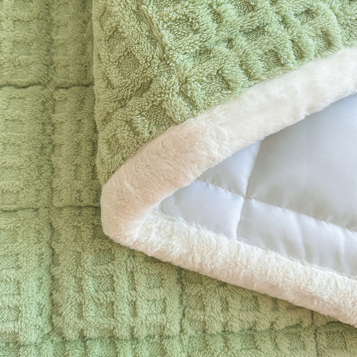 91家纺网 家纺一手货源 找家纺 （总）喜居 2025新款A类华夫格舒棉绒床垫学生床垫床褥子