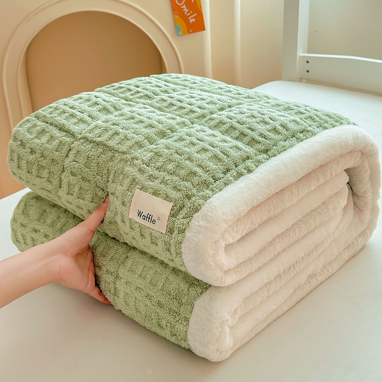 91家纺网 家纺一手货源 找家纺 （总）喜居 2025新款A类华夫格舒棉绒床垫学生床垫床褥子