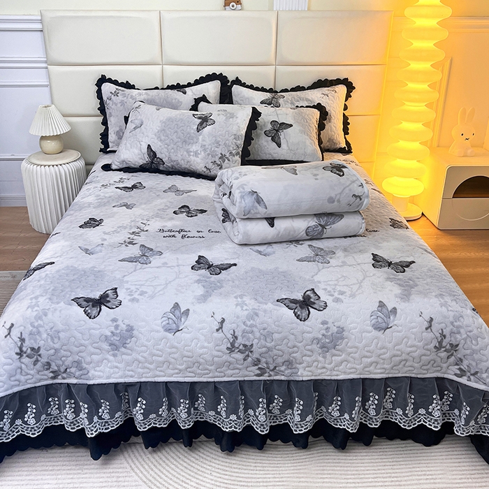 91家纺网 家纺一手货源 找家纺 梦柏家纺 2025新款牛奶绒夹棉床盖四件套 梦蝶