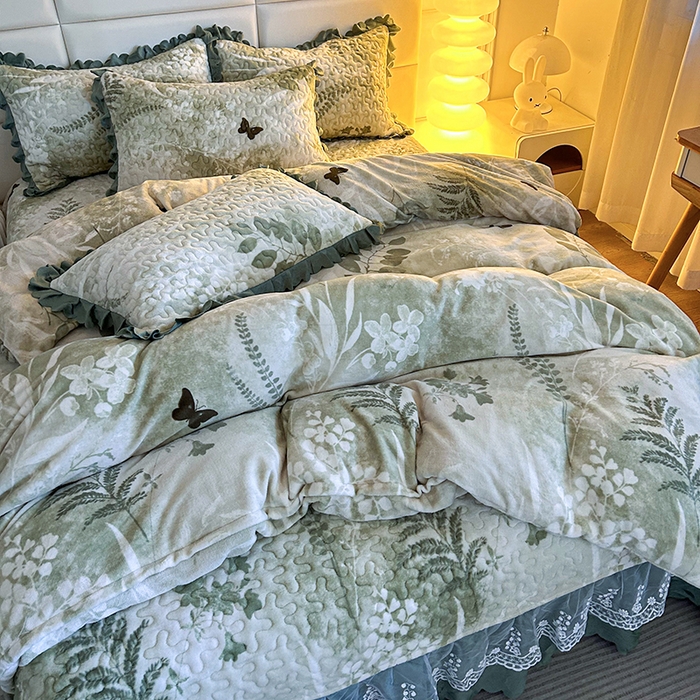 91家纺网 家纺一手货源 找家纺 梦柏家纺 2025新款牛奶绒夹棉床盖四件套 沐晨