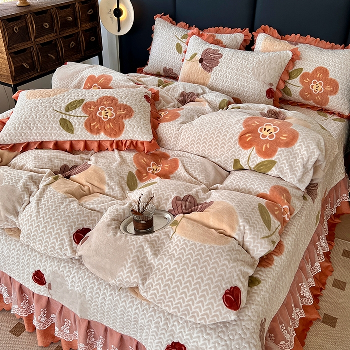 91家纺网 家纺一手货源 找家纺 梦柏家纺 2025新款牛奶绒夹棉床盖四件套 秋意暖花