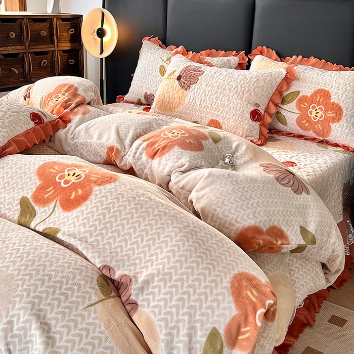 91家纺网 家纺一手货源 找家纺 梦柏家纺 2025新款牛奶绒夹棉床盖四件套 秋意暖花