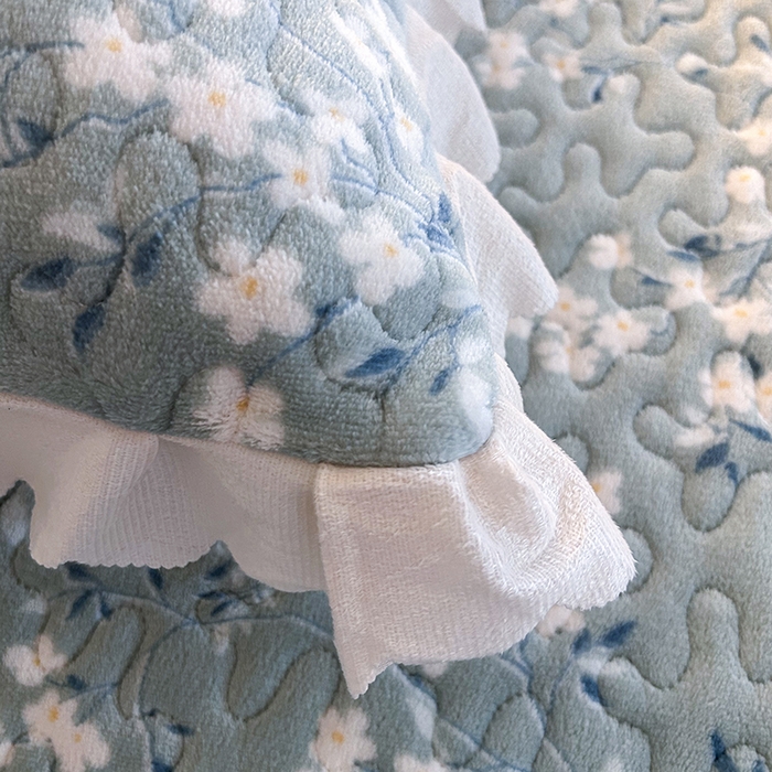 91家纺网 家纺一手货源 找家纺 梦柏家纺 2025新款牛奶绒夹棉床盖四件套 优朵