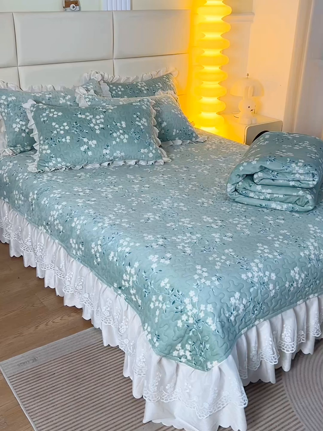 91家纺网 家纺一手货源 找家纺 梦柏家纺 2025新款牛奶绒夹棉床盖四件套 优朵