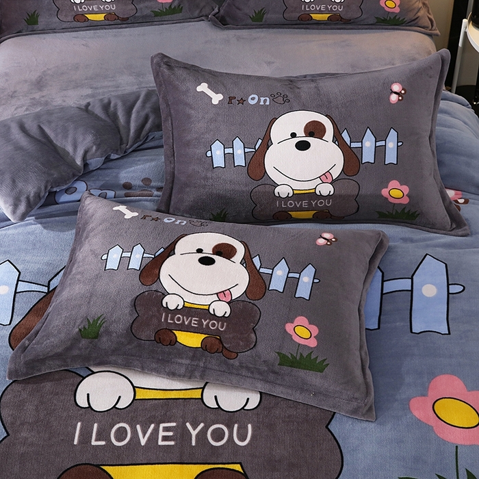 91家纺网 家纺一手货源 找家纺 （总）宝薇 2025新款双面牛奶绒大版卡通印花四件套