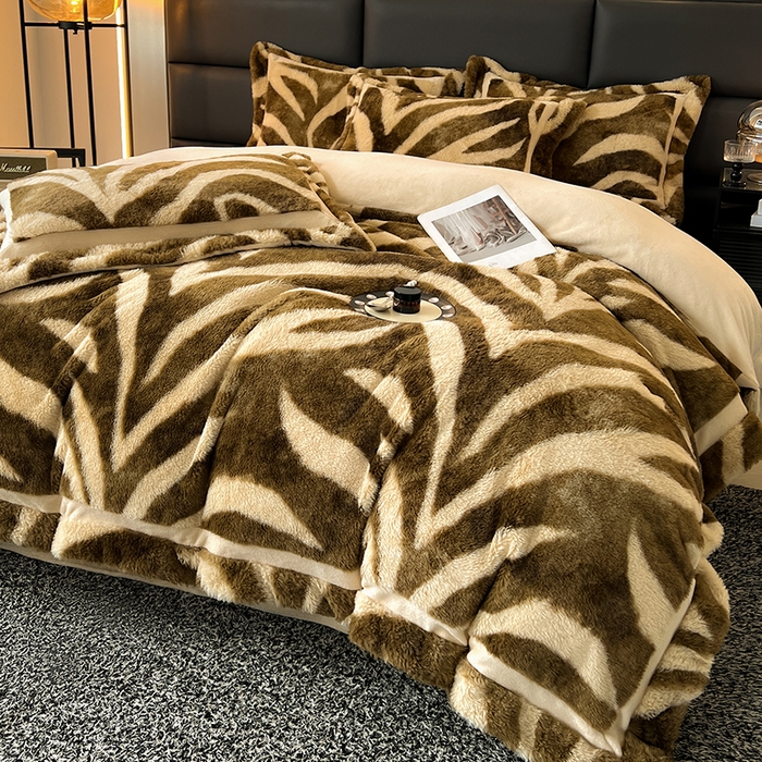 91家纺网 家纺一手货源 找家纺 （总）极简 2025新款兔毛绒牛奶绒宽边四件套