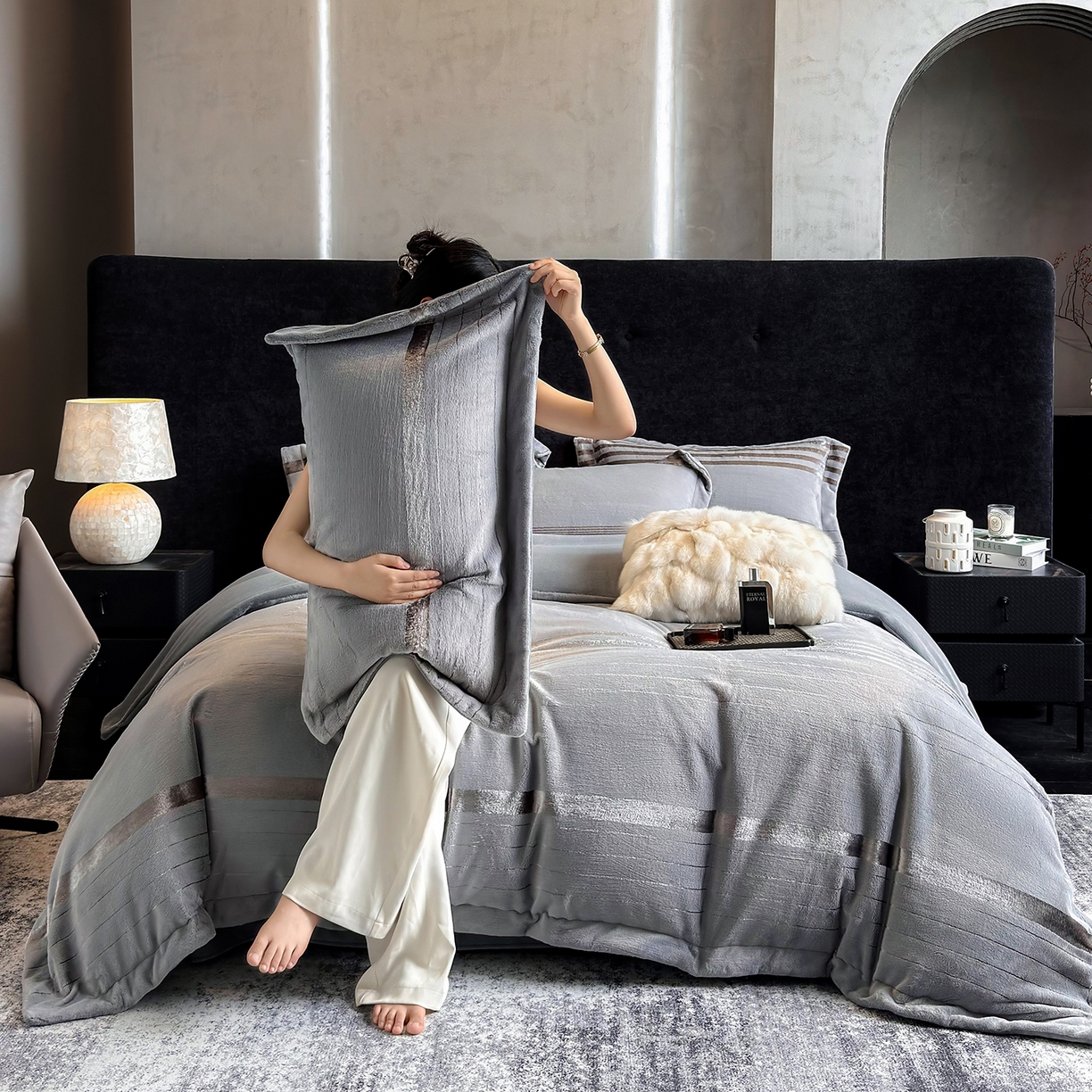 91家纺网 家纺一手货源 找家纺 （总）奥汀洛家纺 2025新款高克重托卡斯雪貂绒牛奶绒四件套-瑞拉系列