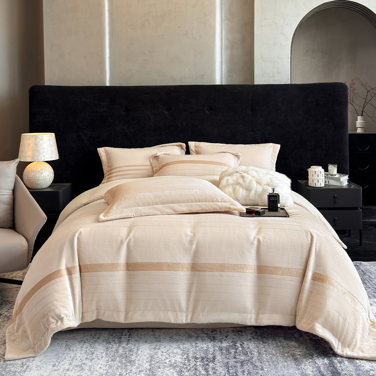 91家纺网 家纺一手货源 找家纺 奥汀洛家纺 2025新款高克重托卡斯雪貂绒牛奶绒四件套-瑞拉系列 瑞拉-米