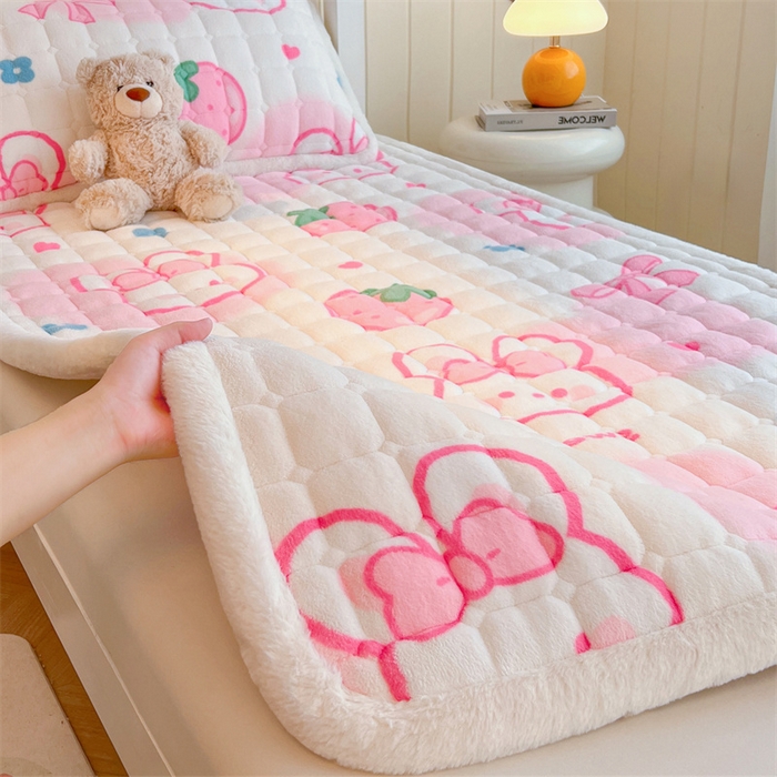 91家纺网 家纺一手货源 找家纺 （总）喜居 2025新款印花牛奶绒夹棉床褥垫床垫子褥子