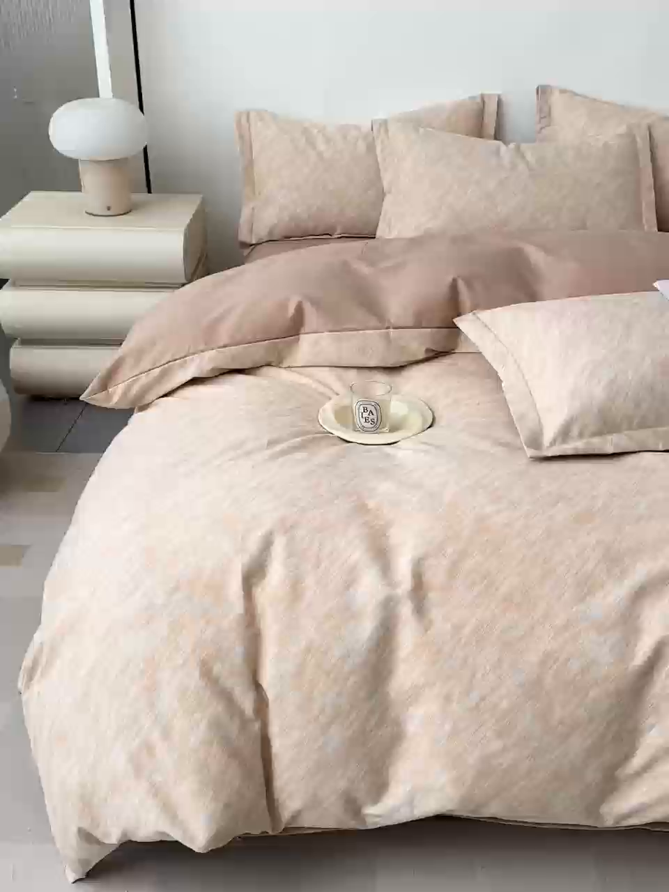 91家纺网 家纺一手货源 找家纺 优品阁 2024新款亲肤舒适全棉磨毛四件套学生三件套系列  阿华田-咖