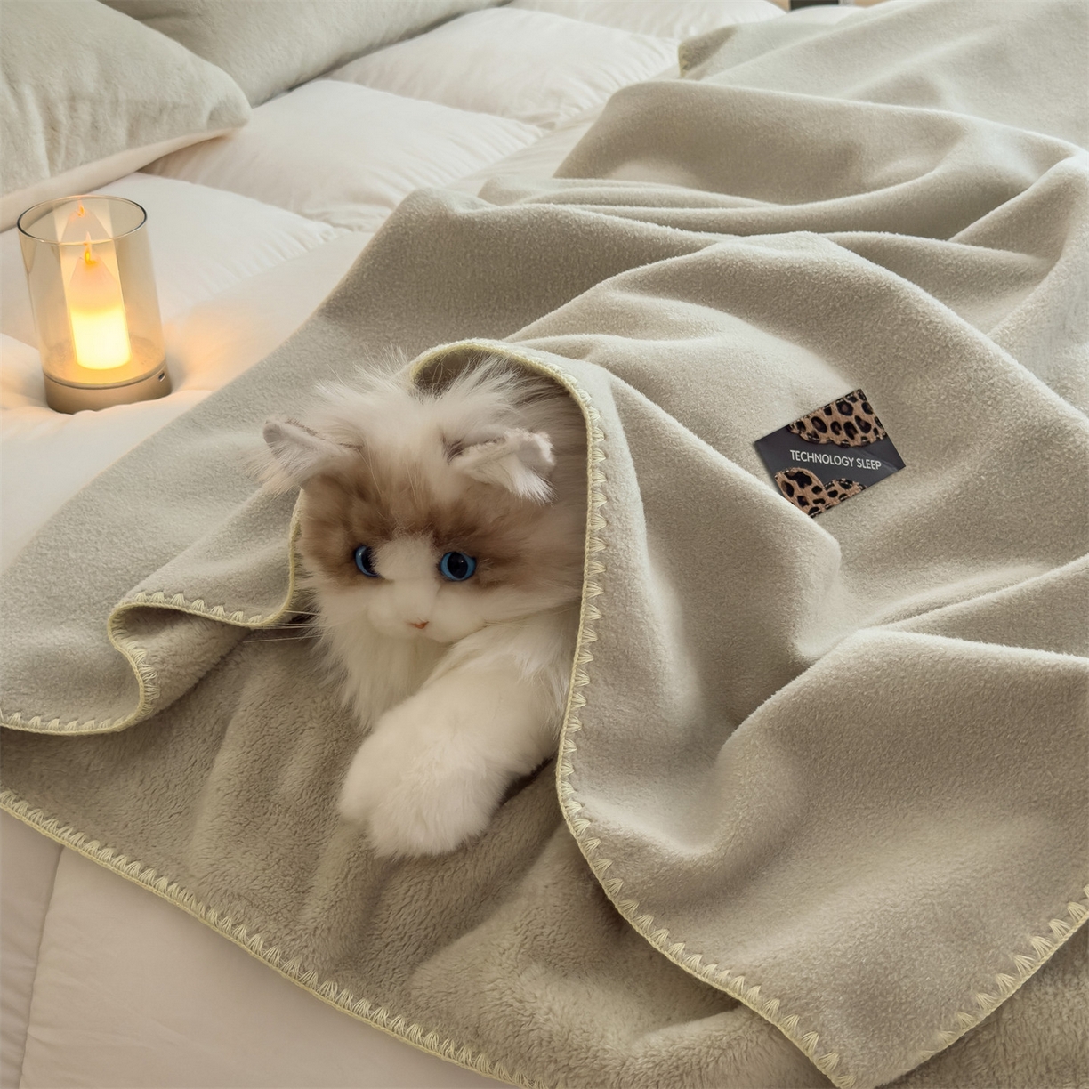 91家纺网 家纺一手货源 找家纺 丝幔家纺 2025新款A类羊棉绒原创设计毛毯系列 叶绿