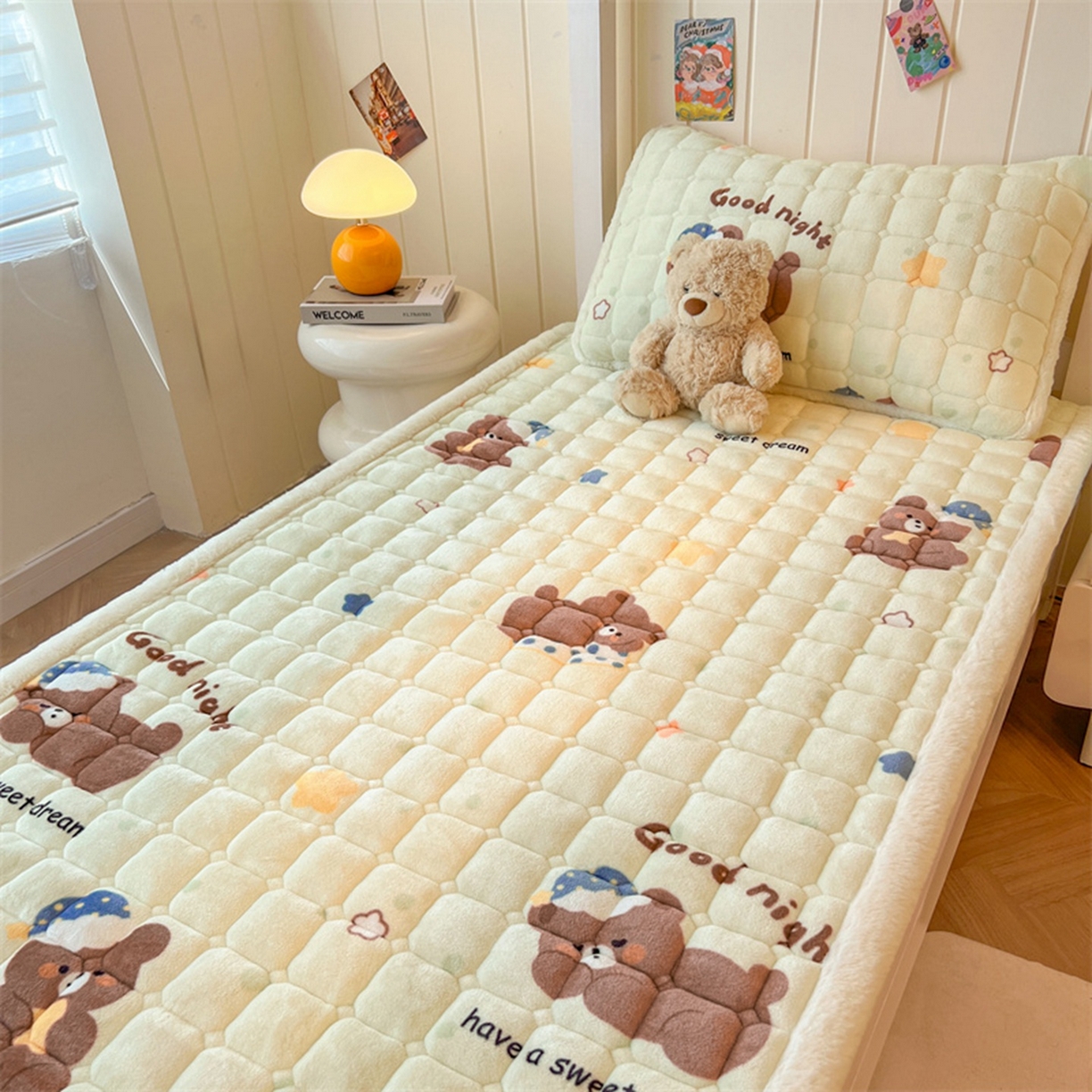 91家纺网 家纺一手货源 找家纺 喜居 2025新款印花牛奶绒夹棉床褥垫床垫子褥子 安睡熊