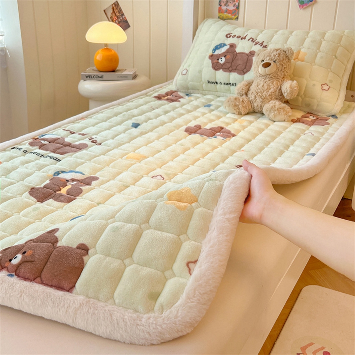 喜居 2025新款印花牛奶绒夹棉床褥垫床垫子褥子 安睡熊