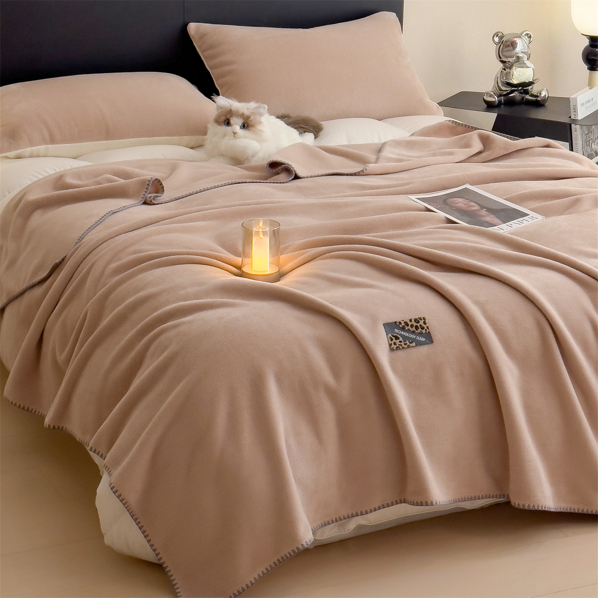 91家纺网 家纺一手货源 找家纺 丝幔家纺 2025新款A类羊棉绒原创设计毛毯系列 奶咖